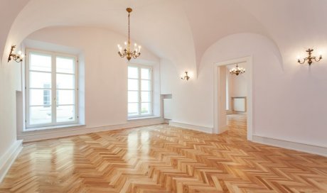 Pose et installation de parquet dans une maison à étage à Beynost